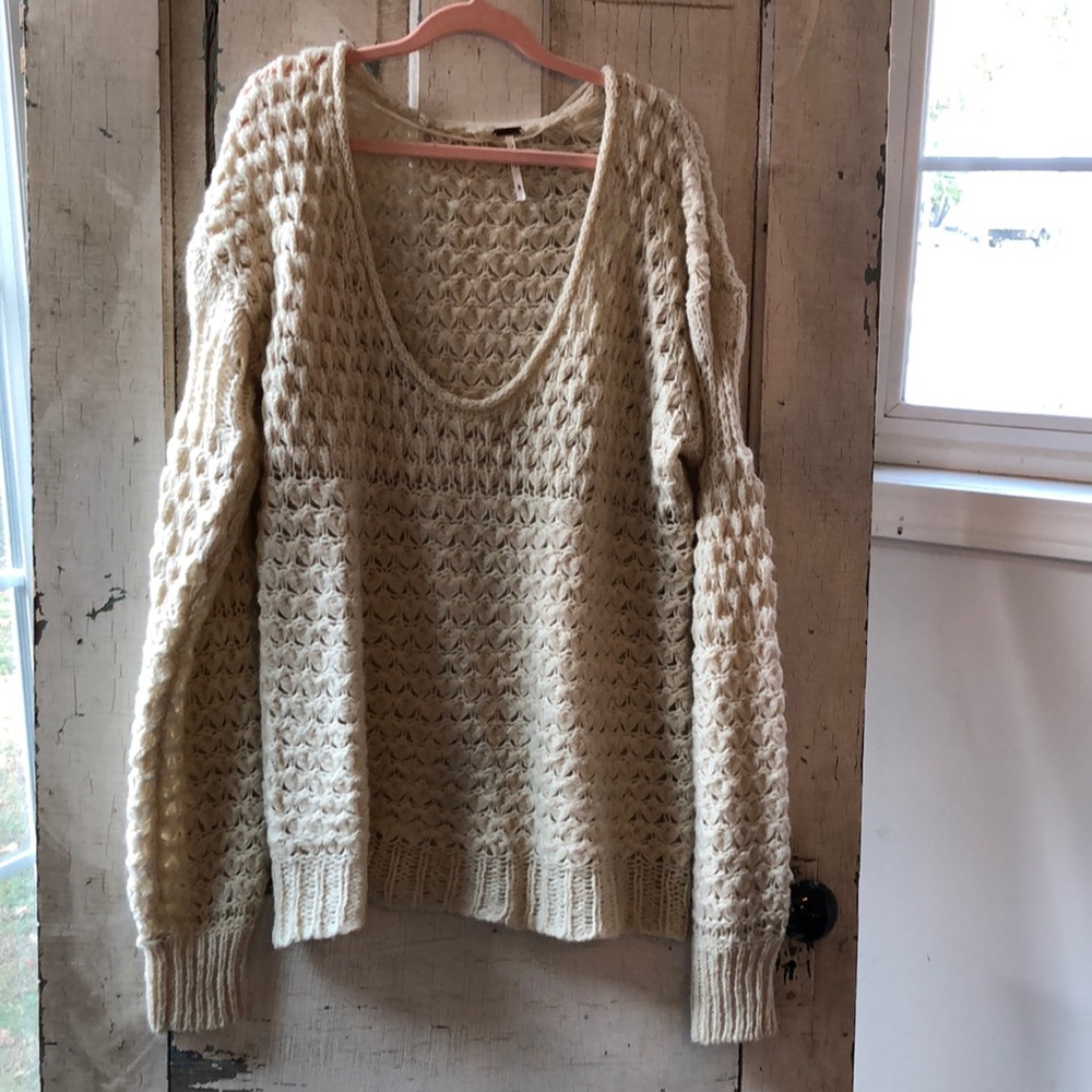 Free People cream color sweater size small